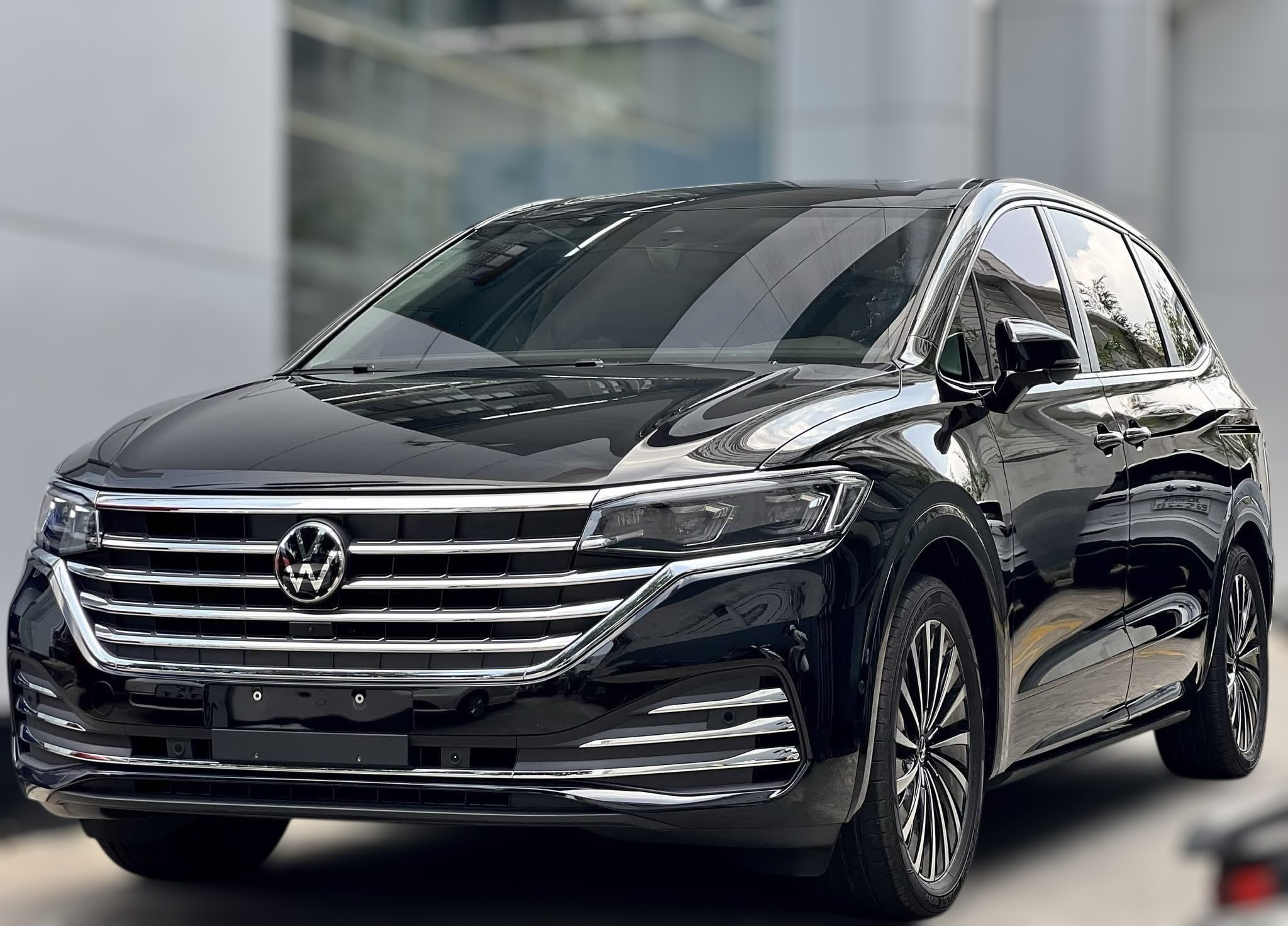 Viloran Luxury 2025 - Giảm Tiền Mặt 100 Triệu Viloran Luxury 2025 - Giảm Tiền Mặt 100 Triệu