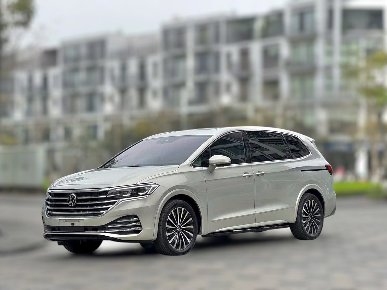 Viloran Luxury 2025 - Giảm Tiền Mặt 100 Triệu Viloran Luxury 2025 - Giảm Tiền Mặt 100 Triệu