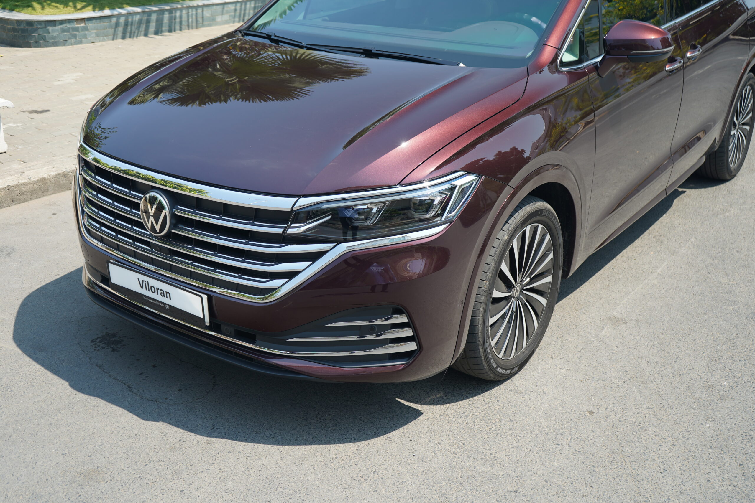 Viloran Luxury 2025 - Giảm Tiền Mặt 100 Triệu Viloran Luxury 2025 - Giảm Tiền Mặt 100 Triệu
