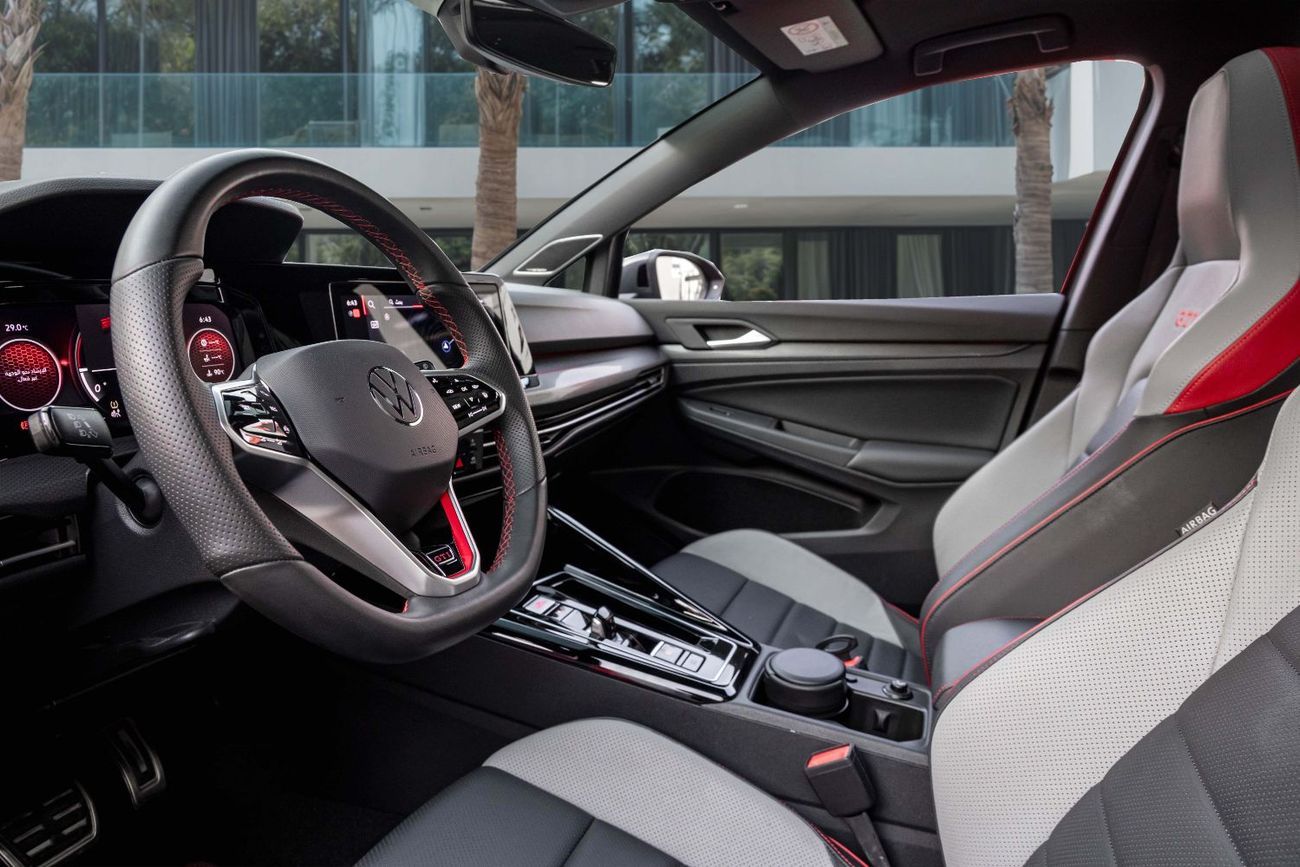 Used Volkswagen Golf GTI | 2,732 P.M | 0% Downpayment | VW ...