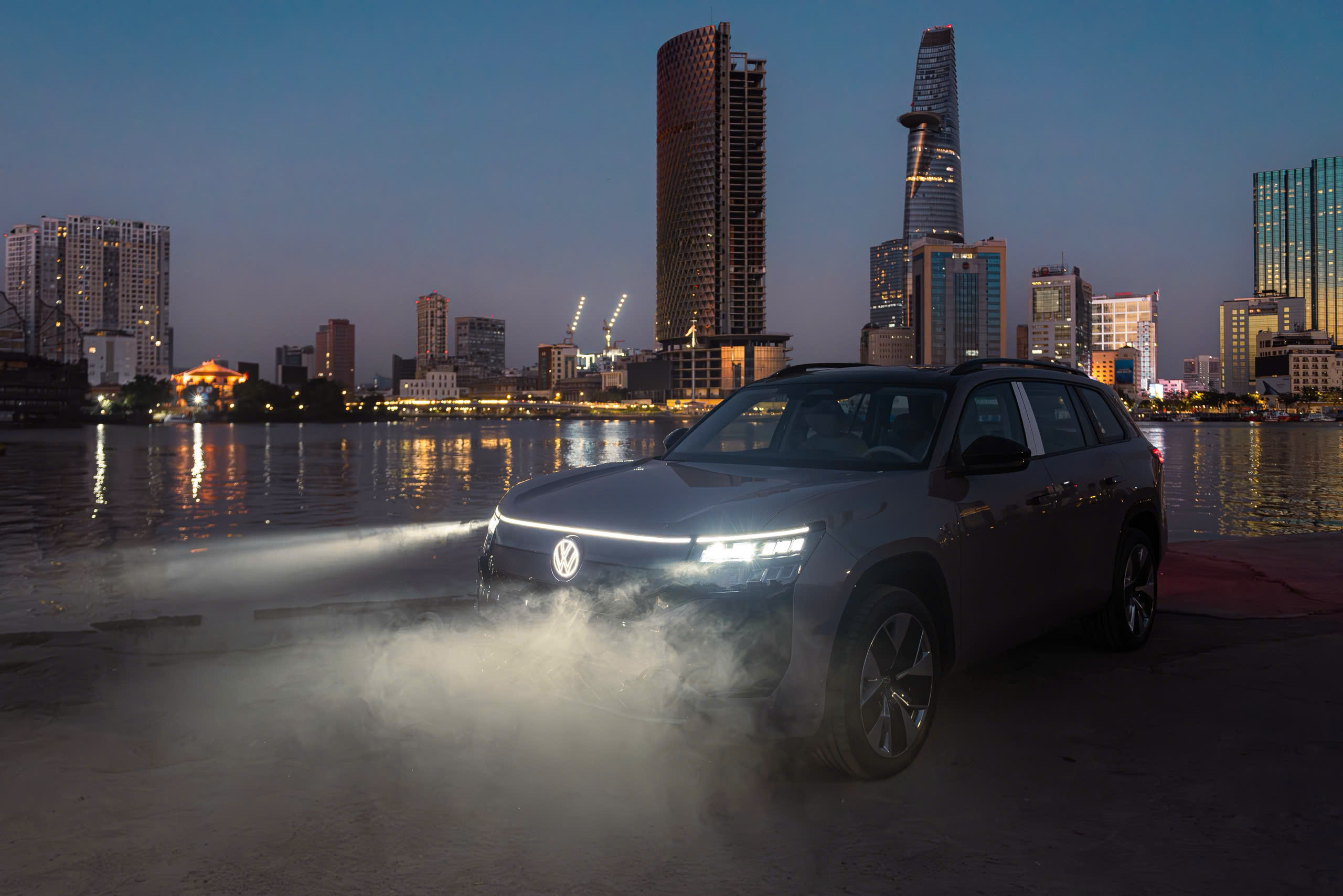 Teramont Pro Max Màu Tím